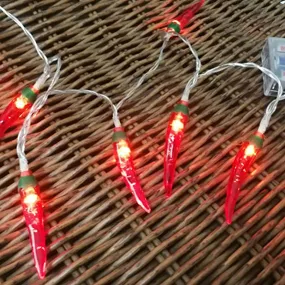 10 LED Battery Operated String Lights with Chili Pepper - Warm White