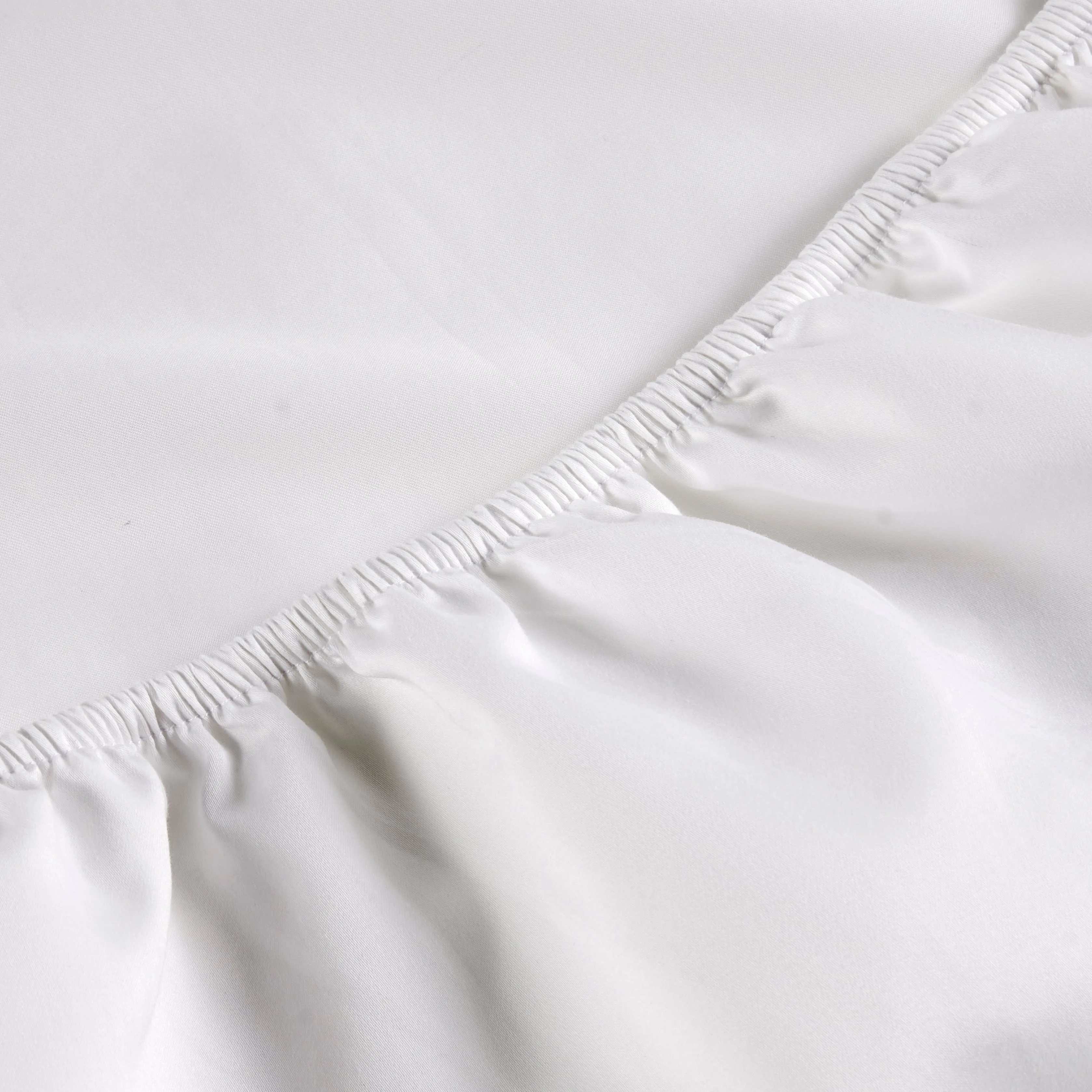 400 TC FITTED SHEET - CHRISTY PD COTTON SATEEN