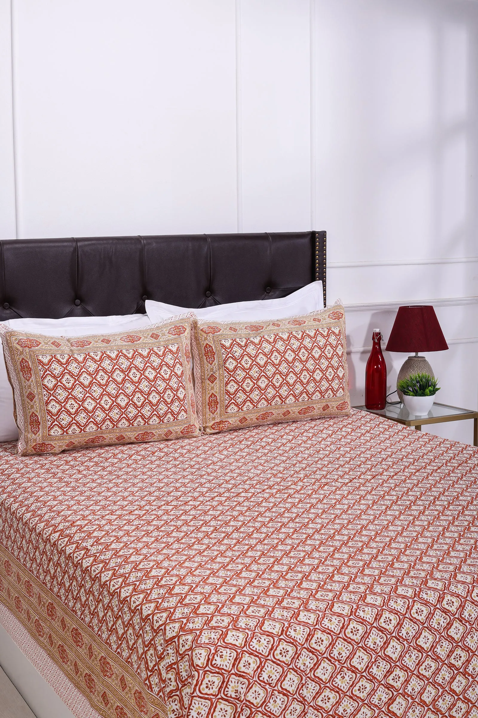 Alice Checks Rust Cotton  Bedsheet