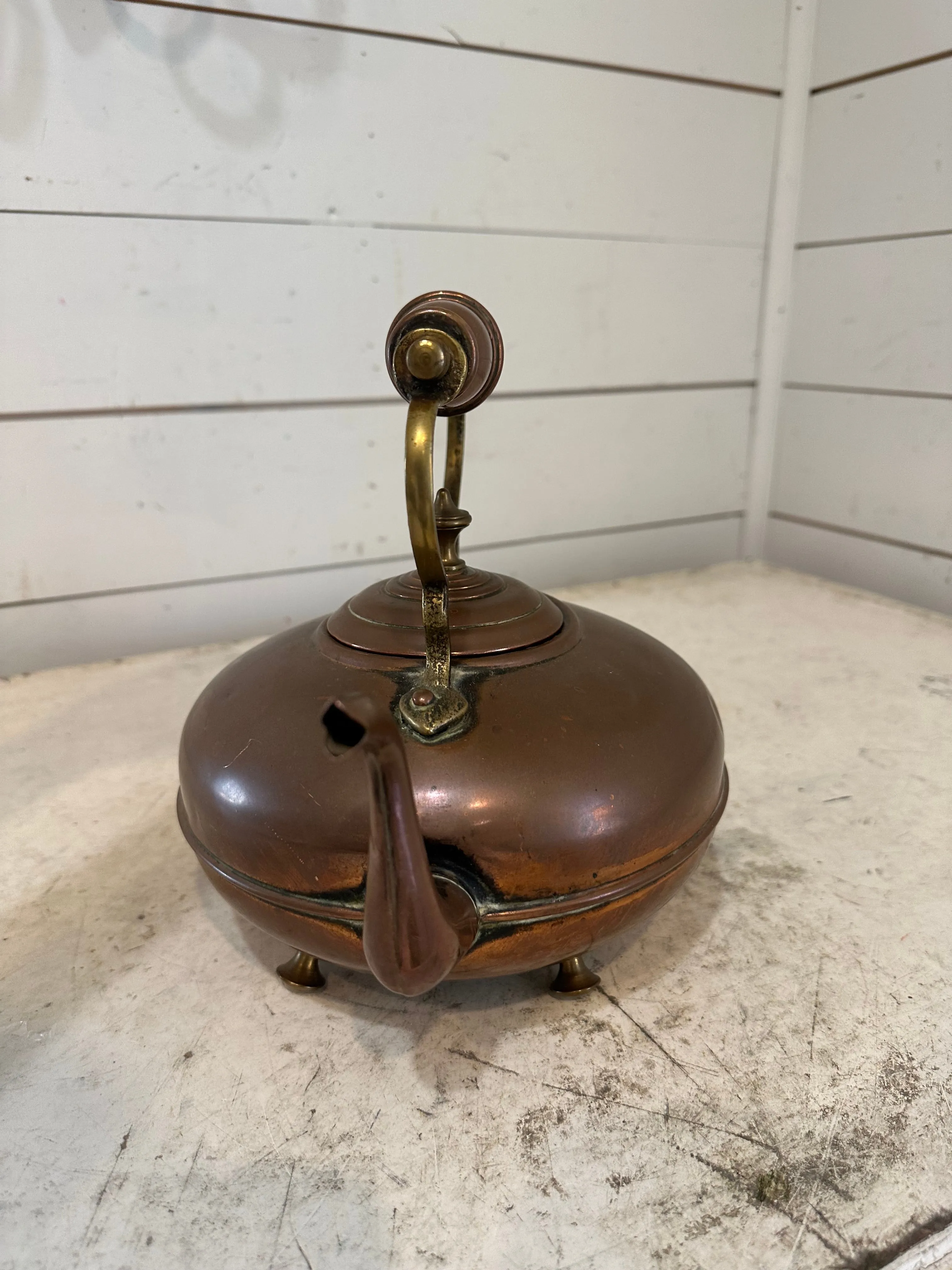 Antique Vintage Majestic Gooseneck Copper Teapot Kettle with feet