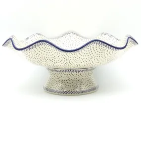 Fluted Pedestal Bowl in Simple Elegance