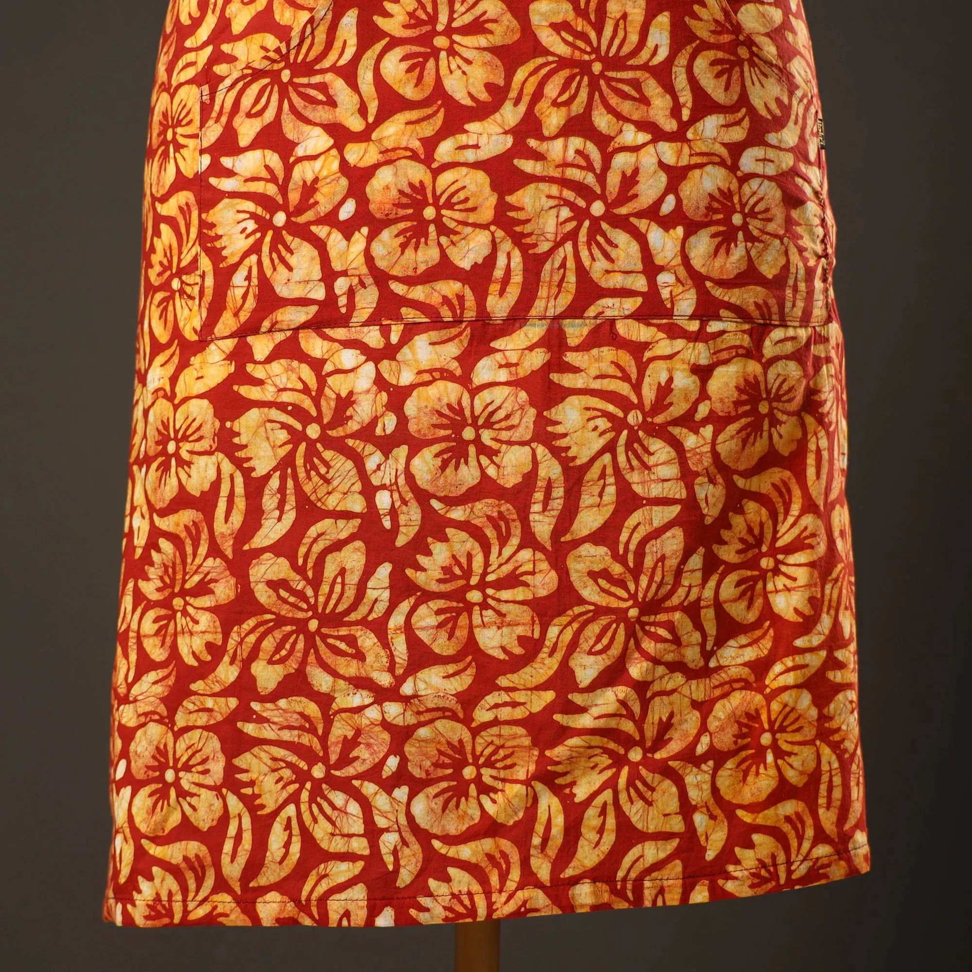 Hand Batik Printed Cotton Apron with Pocket 04