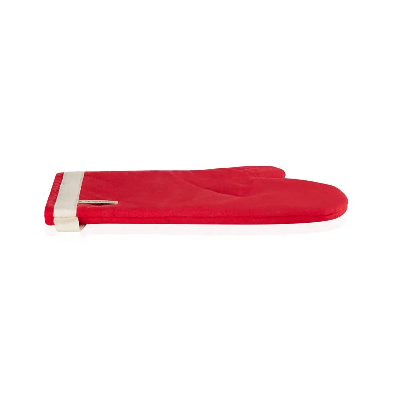 Le Creuset Oven Mitt Red