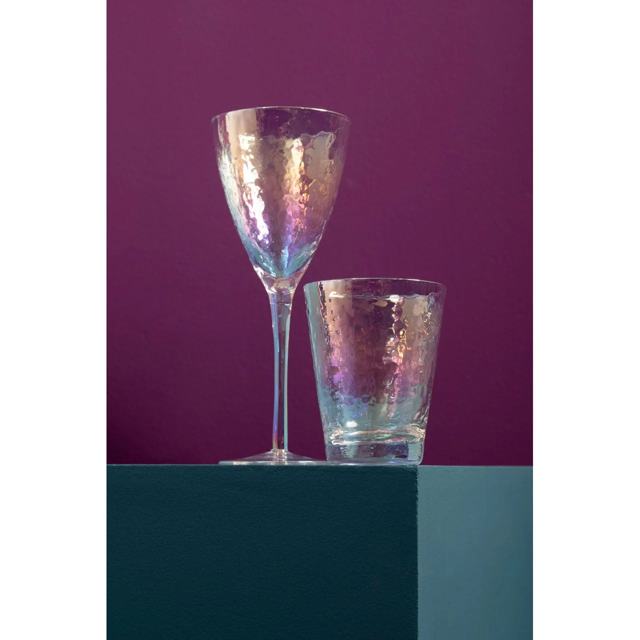 Set of 4 Aurora Wine Glasses - 337ml